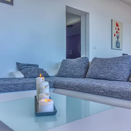 Luxury Penthouse Ana****